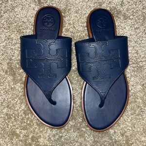 Tory Burch Weston Navy Flip Flop Size 5, New Worn